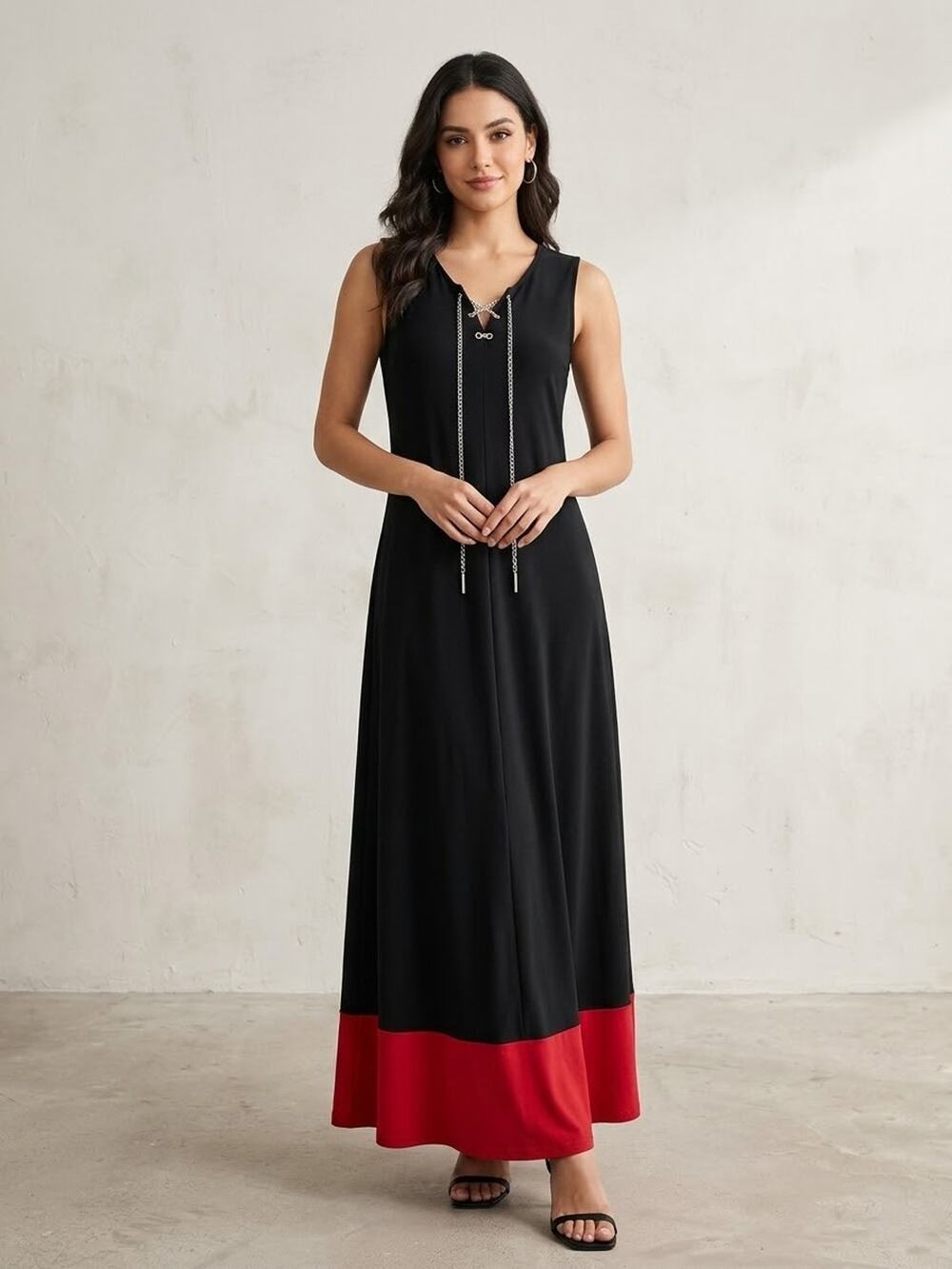 Boho Chic Maxi Dress W/ Color Block &Gold Chain Detail Size M